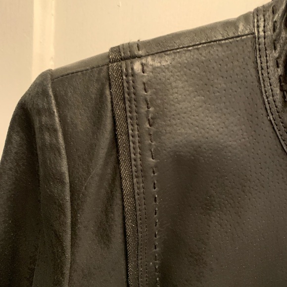 Black Leather Coat M - Picture 12 of 16